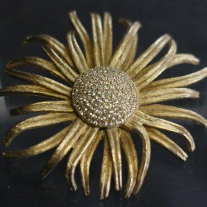 Vintage Gold Tone Signed Geno Pin Brooch Flower With Rhinestones 3"